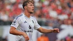 记者：那不勒斯基本谈妥霍伊伦合同，买断条款可能是强制性